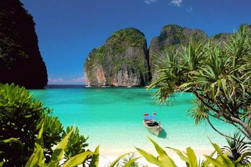 Colorful Vietnam - Thailand Tour with Phuket 17 days